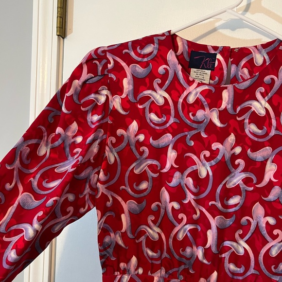 VINTAGE 100% Silk Dress ❤️ - Picture 5 of 7